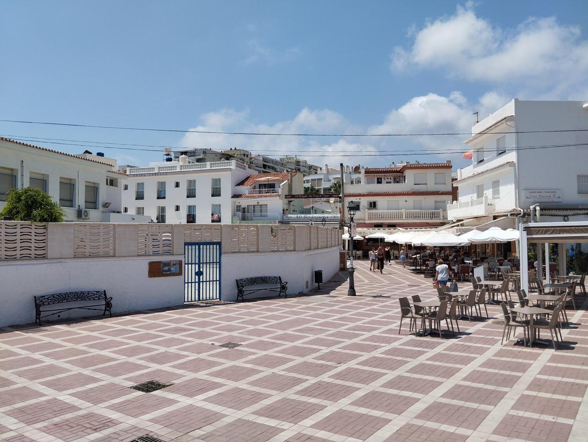 Apartamento Lidia Planta 1, La Carihuela 1ª Linea Playa, Vistas Mar, 1 Dormitorio, 52 M2, 1-3 Huesped, Amplio Balcon, Wifi Torremolinos Bagian luar foto